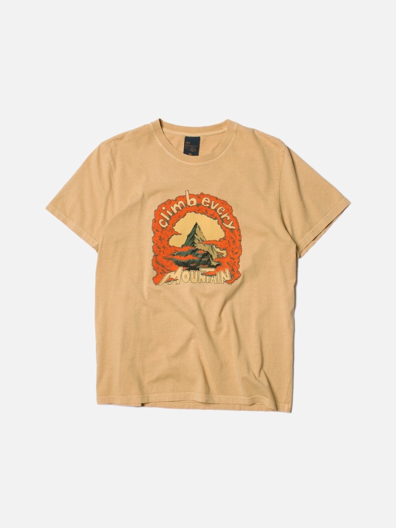 Nudie Jeans Roy Every Mountain Faded Sun T-Shirt Herr Aprikos Orange | 23FUXHGBN